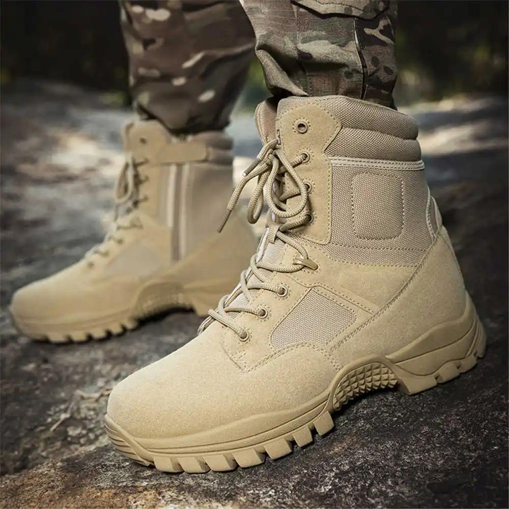 Sepatu boot kulit asli antisel - Tech Accessories Board ulasan dan harga